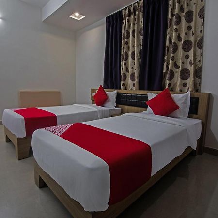 Hotel O Spectrum Residency Guwahati Buitenkant foto
